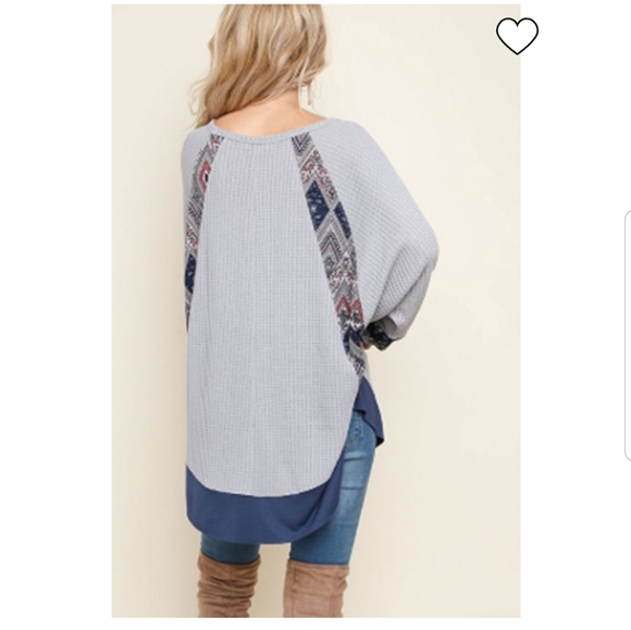 Umgee scarf print waffle knit top - Picture 3 of 7